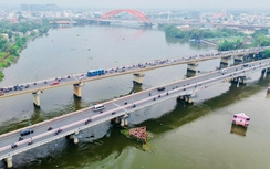 TP.HCM: Cấm ô tô lưu thông qua cầu Bình Triệu 1 để nâng tĩnh không cầu