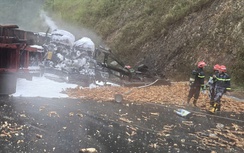 Xe đầu kéo lật, bốc cháy trên quốc lộ 19 qua tỉnh Gia Lai