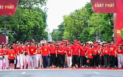 Hà Nội: Hàng nghìn người dân tham gia chương trình “Cùng Việt Nam tiến bước”