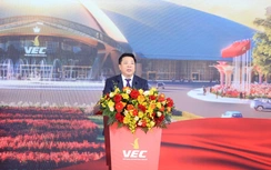 Vietnam inaugurates and breaks ground on 250 major projects for national development