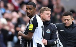 Alexander Isak tự làm khó mình vì “trở mặt” với Newcastle?