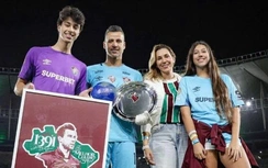 Thủ môn Brazil phá kỷ lục bóng đá thế giới