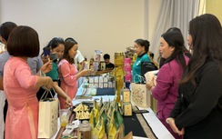 Quảng Ngãi hướng dẫn người dân cách phân biệt hàng giả tại hội chợ