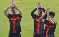 V-League: Đà Nẵng thua Ninh Bình trong khi Nam Định chật vật thắng tân binh