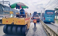Đang gấp rút thảm nhựa, dặm vá sửa chữa QL51 qua Đồng Nai