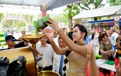 Cá ngừ đại dương và bánh mì khổng lồ tạo dấu ấn tại lễ hội ẩm thực Gia Lai