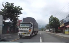 Xử phạt tài xế vượt ẩu trên quốc lộ 20 nhờ camera hành trình người dân cung cấp