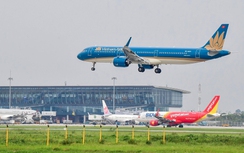 Hàng không Việt cất cánh từ những đường băng lịch sử