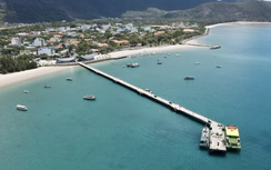 Đề xuất triển khai hàng loạt tuyến buýt điện để phát triển "xanh" tại đặc khu Côn Đảo