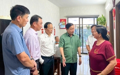 Phó Thủ tướng Trần Hồng Hà thị sát dự án nhà ở xã hội tại Vĩnh Long