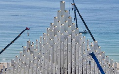 Tháp Tam Thắng như cánh buồm vươn khơi, điểm nhấn mới của Bãi Sau TP.HCM