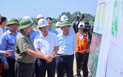 Thủ tướng: Lập tổ chỉ huy tiền phương, phải xong dự án 500kV Lào Cai - Vĩnh Yên vào 19/8