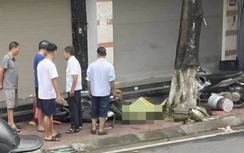 Lào Cai: Bé trai 7 tuổi tử vong thương tâm do vặn tay ga xe đang nổ máy