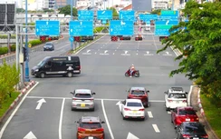 Đã khắc phục xong hơn 11.000 cụm đèn, biển báo giao thông có bất cập