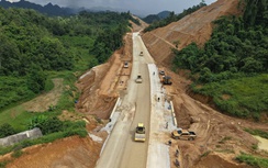 Thi đua cao điểm 100 ngày đêm nối thông hai cao tốc lớn qua Lạng Sơn dịp 19/12