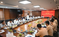 Cục CSGT đề xuất kết nối dữ liệu, quản lý chặt xe kinh doanh vận tải