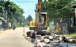 Quảng Ngãi đẩy mạnh sửa chữa, cải tạo quốc lộ 24B đảm bảo an toàn giao thông