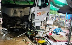 Danh tính các nạn nhân thương vong trong vụ xe tải lao vào chợ chuối bên QL9 qua Quảng Trị