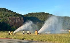 Diễn tập khẩn nguy bay, củng cố an toàn tại sân bay Côn Đảo