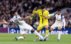 Luiz Junior phản lưới, Villarreal thua Tottenham trong trận ra quân Cup C1