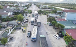 Giao thông thường xuyên ùn tắc do sửa chữa cầu trên QL1 Hà Tĩnh, ngành chức năng lên tiếng