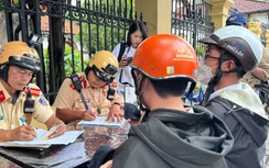 CSGT TP.HCM cảnh báo gia tăng vi phạm giao thông trong học sinh, sinh viên