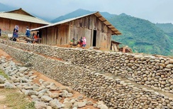 Ngọc Chiến “miền cổ tích đại ngàn Tây Bắc” cán đích nông thôn mới