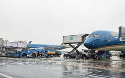Hãng hàng không hủy nhiều chuyến bay tránh bão Ragasa
