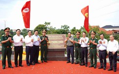 Thủ tướng cắt băng khánh thành cầu Phong Châu mới