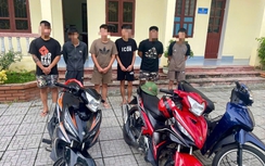 Công an Thanh Hóa xử phạt nhóm thanh, thiếu niên đi xe lạng lách, đánh võng