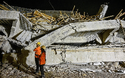 Sập trường học ở Indonesia: Một người thiệt mạng, hàng chục người bị thương