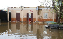 Trường lớp hư hỏng nghiêm trọng, học sinh Nghệ An chưa thể đi học trở lại