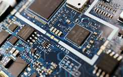 Ông Trump dọa áp thuế lên chip nhập khẩu từ các công ty không chuyển sản xuất sang Mỹ