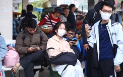 Cận cảnh bến xe, đường phố Hà Nội ngày đầu nghỉ Tết Dương lịch