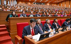 Toàn cảnh phiên thảo luận văn kiện Đại hội XIV của Đảng sáng 21/1