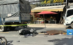 TP.HCM: Xe tải va chạm xe máy, người đàn ông tử vong thương tâm