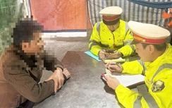 Ninh Bình: Từ hình ảnh người dân cung cấp, phạt tài xế ô tô đi ngược chiều 19 triệu đồng