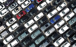 Doanh số xe điện lần đầu tiên vượt xe xăng tại thị trường châu Âu