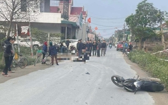 Xe máy va chạm ô tô tải, nam thanh niên tử vong