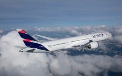 Mỹ: Máy bay nổ lốp khi hạ cánh, hành khách sơ tán khẩn