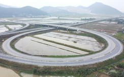 Nghệ An: Không thể sản xuất, người dân mong được thu hồi đất để phục vụ giao thông