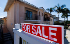 Ông Trump đe dọa thực hiện biện pháp mạnh tay để hạ giá nhà