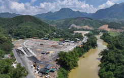 Thái Nguyên: Người dân dựng nhà mới, cao tốc Chợ Mới - Bắc Kạn gỡ nút thắt mặt bằng