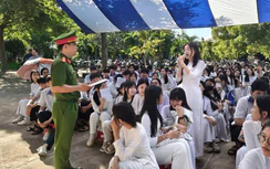 Công an Lâm Đồng tuyên truyền phòng, chống ma túy cho hơn 1.200 học sinh