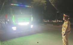 CSGT xử lý loạt xe tải độ còi hơi và đèn Led, tài xế tiết lộ "mánh khóe" qua mặt đăng kiểm
