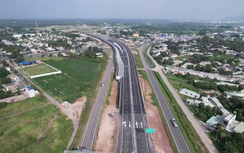 Cao tốc Bến Lức - Long Thành đón gần 25.000 phương tiện trong 24 giờ