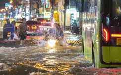 TP.HCM khẩn trương ứng phó với mưa lớn, triều cường và nguy cơ ngập úng