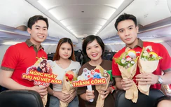 Vietjet gửi ngàn lời chúc yêu thương tới phái đẹp từ độ cao 10.000m