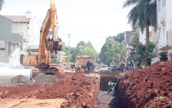 Đắk Lắk: Đường Tôn Đức Thắng tăng tốc thi công sau khi gỡ vướng mặt bằng
