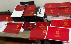 Hà Nội: Hai nữ giảng viên đại học tiếp tay đường dây làm giả văn bằng, chứng chỉ